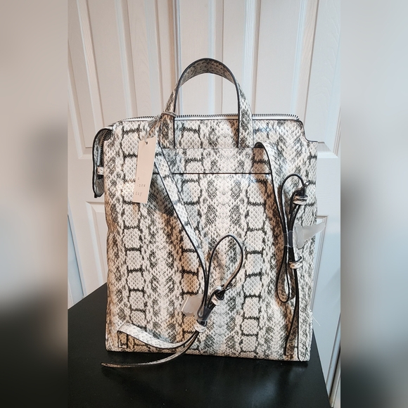 Backpack Purse Vegan Animal Print NWT a. new day - Picture 3 of 11